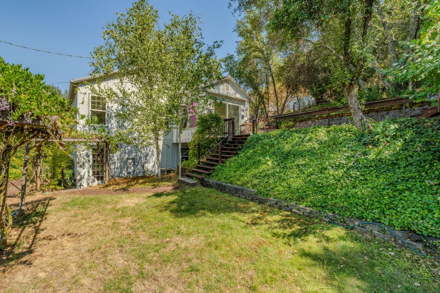 Detail Gallery Image 16 of 75 For 14385 Gods Hls, Amador City,  CA 95601 - 2 Beds | 2/1 Baths