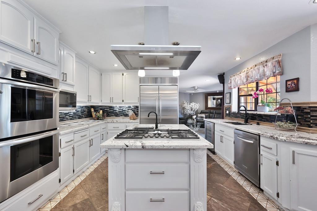 Detail Gallery Image 20 of 61 For 1801 Arroyo Dr, Auburn,  CA 95603 - 5 Beds | 4/1 Baths