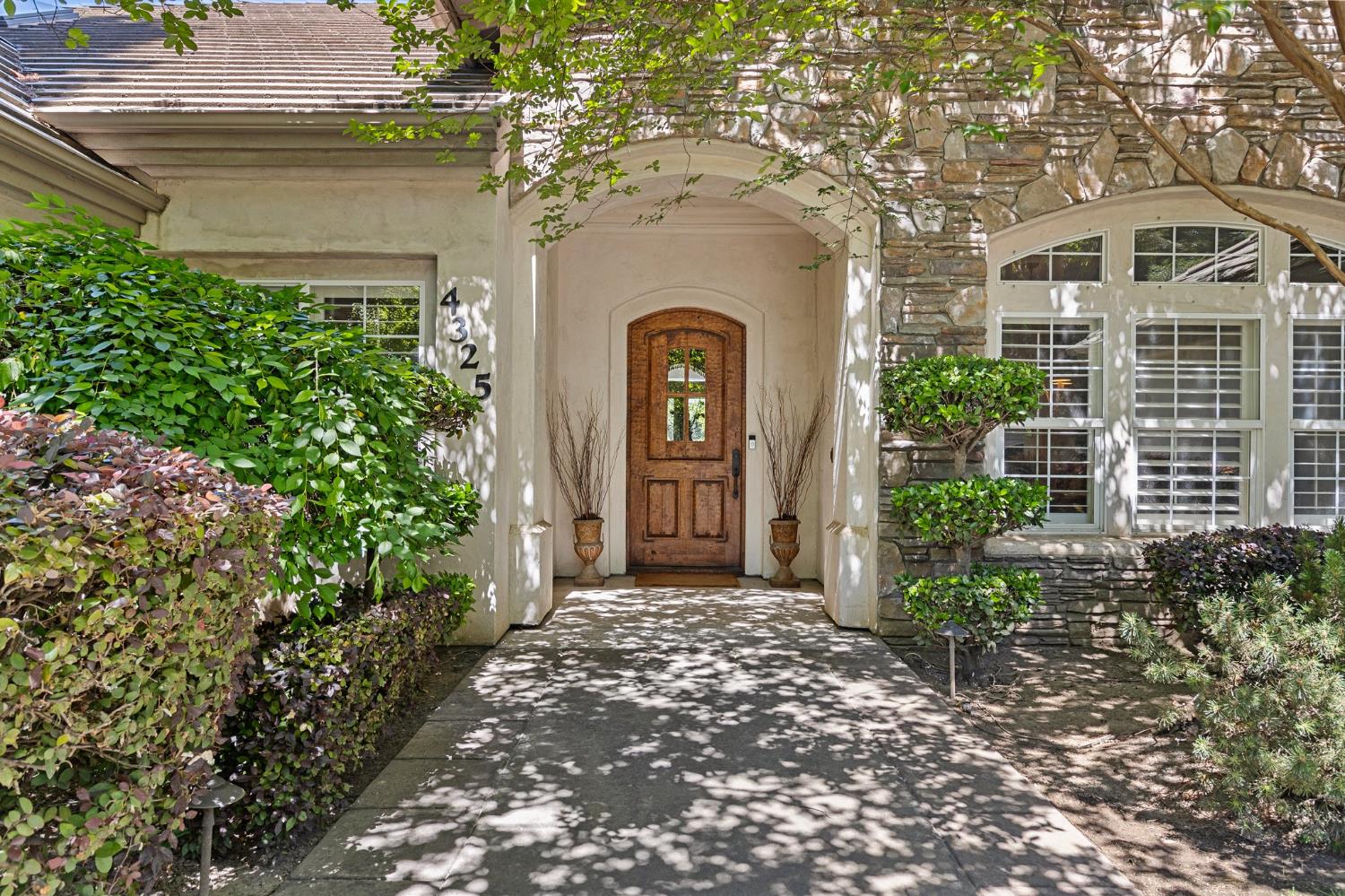 Detail Gallery Image 5 of 57 For 4325 Jacinthe Ct, Modesto,  CA 95356 - 4 Beds | 4/1 Baths