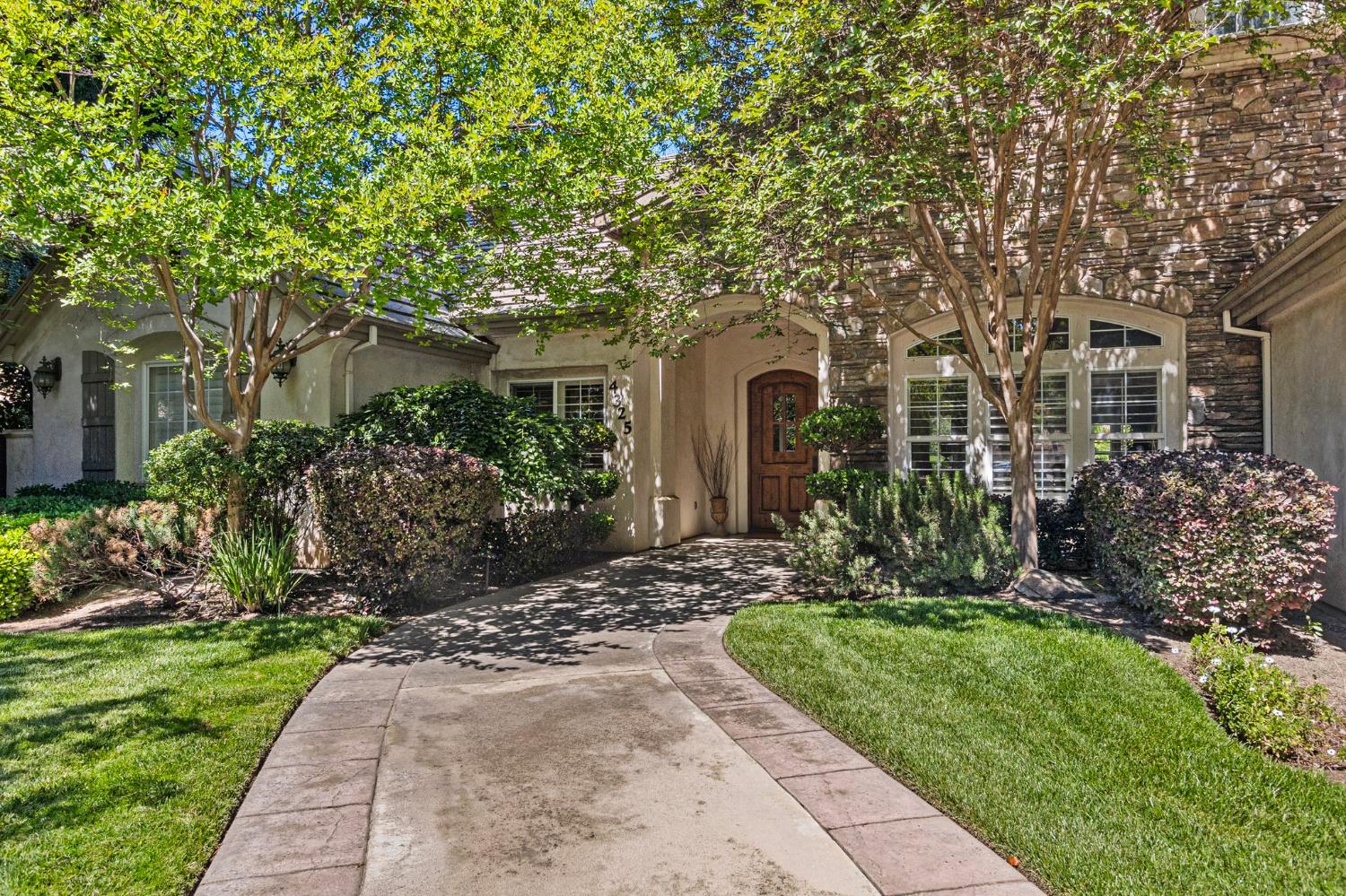 Detail Gallery Image 2 of 57 For 4325 Jacinthe Ct, Modesto,  CA 95356 - 4 Beds | 4/1 Baths