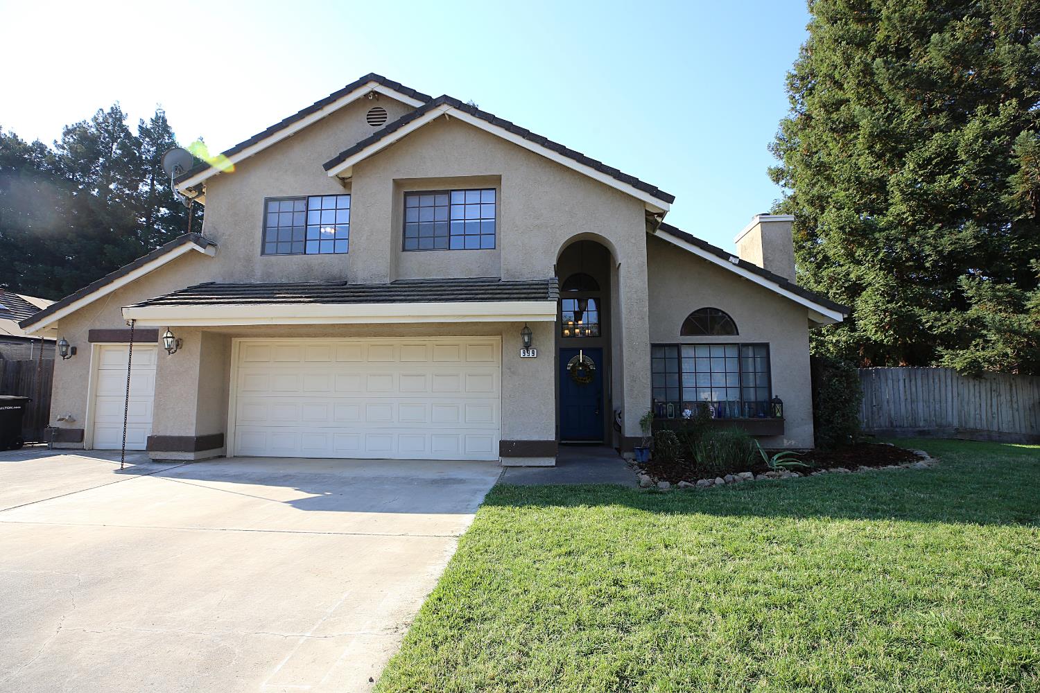 Detail Gallery Image 4 of 75 For 999 River Ave, Oakdale,  CA 95361 - 5 Beds | 4 Baths