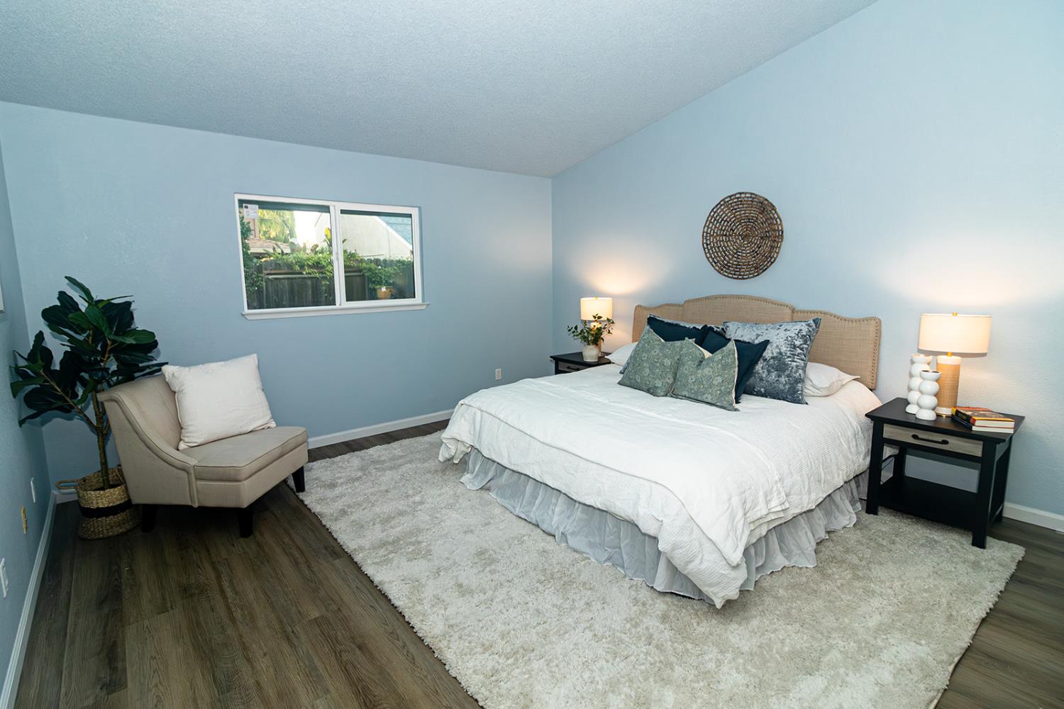 Detail Gallery Image 25 of 35 For 1377 Leo Way, Woodland,  CA 95776 - 3 Beds | 2 Baths