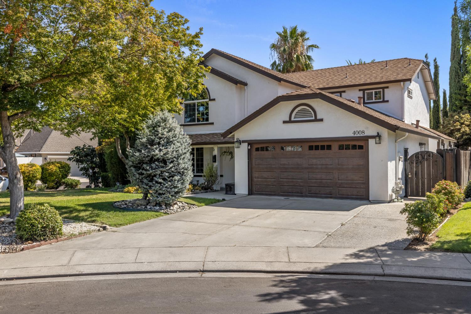 Detail Gallery Image 1 of 39 For 4008 Cromwell Cir, Modesto,  CA 95356 - 4 Beds | 2/1 Baths