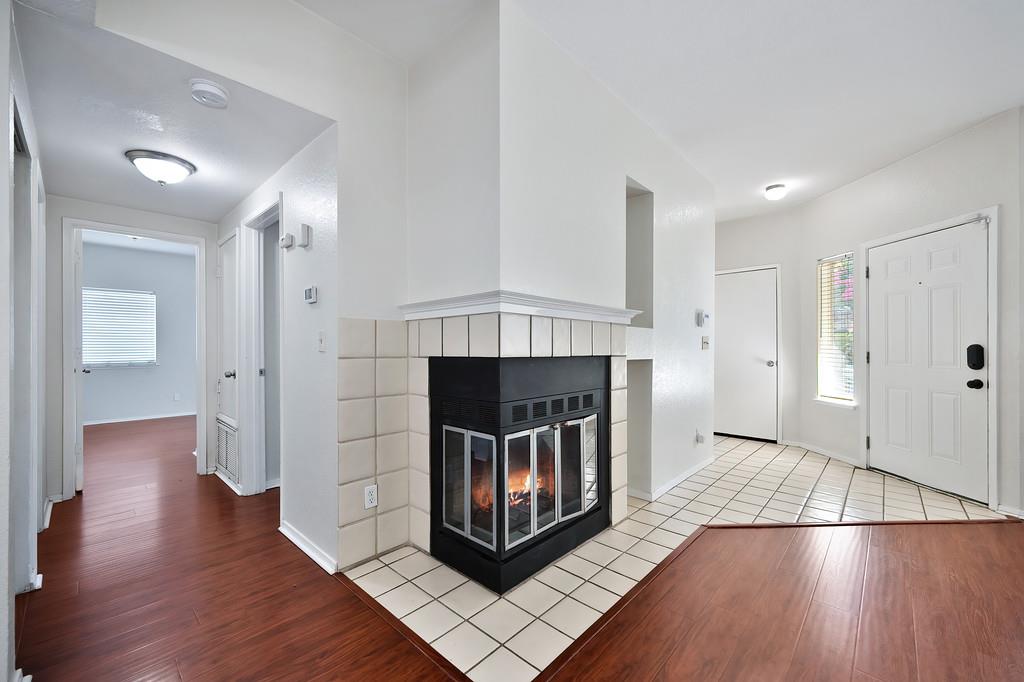 Detail Gallery Image 12 of 50 For 2561 Fulton Square Ln #59,  Sacramento,  CA 95821 - 2 Beds | 2 Baths