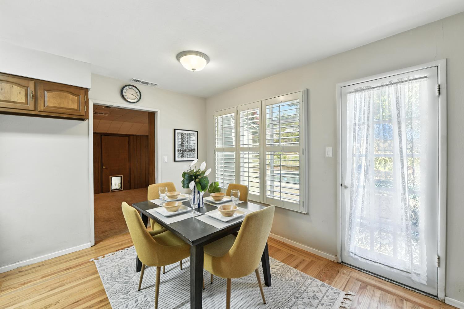 Detail Gallery Image 17 of 37 For 4724 Isabella Ave, Fair Oaks,  CA 95628 - 4 Beds | 2 Baths