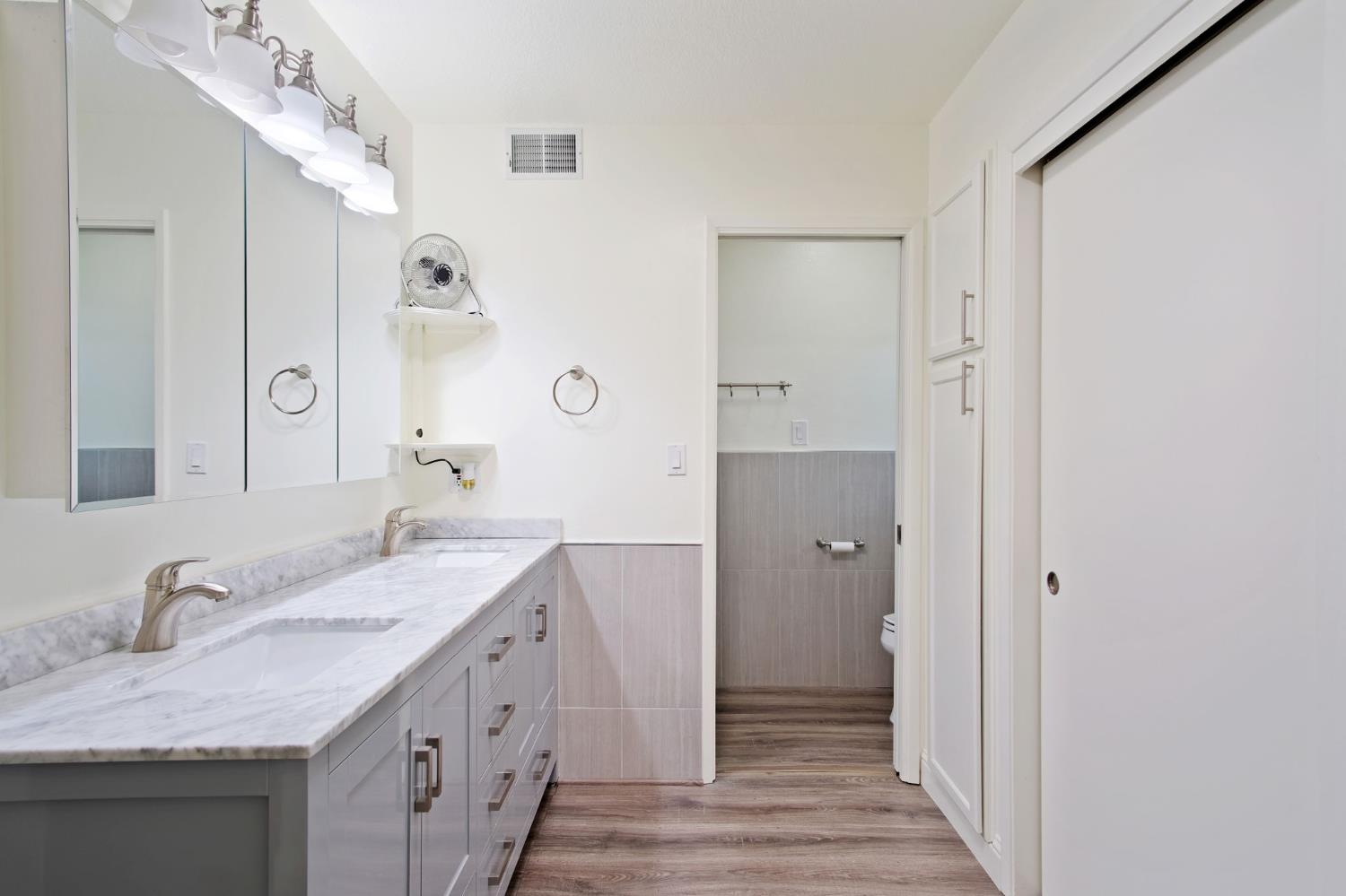 Detail Gallery Image 15 of 17 For 2029 Woodacre Dr, Modesto,  CA 95355 - 3 Beds | 2 Baths