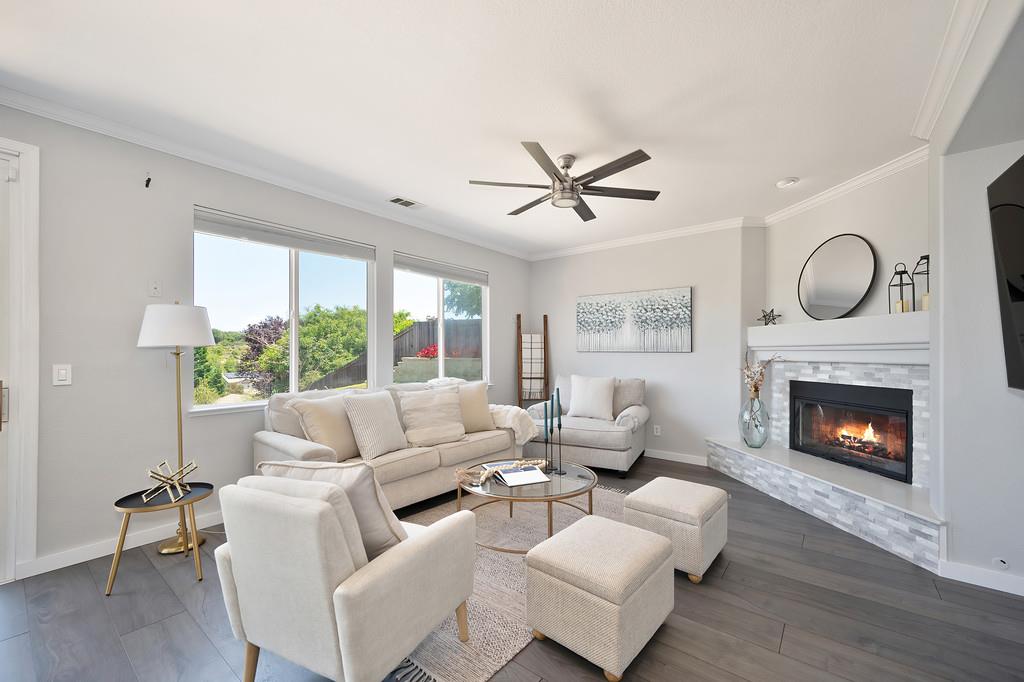 Detail Gallery Image 11 of 55 For 6279 Bridgeport Dr, Shingle Springs,  CA 95682 - 4 Beds | 2/1 Baths