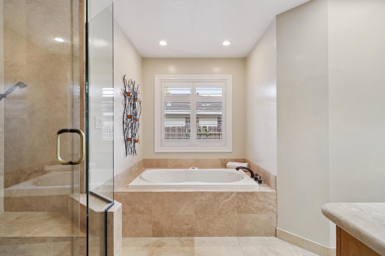 Detail Gallery Image 36 of 62 For 551 Thornley Way, Sacramento,  CA 95864 - 4 Beds | 2/1 Baths