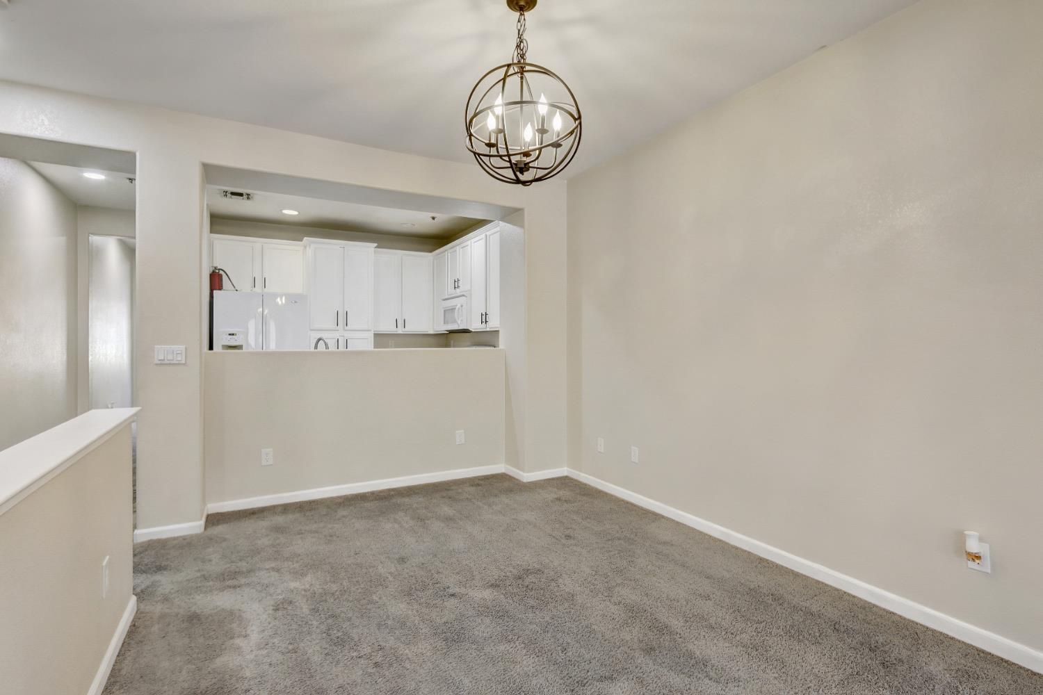 Detail Gallery Image 14 of 38 For 8444 Crystal Walk Cir #72,  Elk Grove,  CA 95758 - 2 Beds | 2 Baths