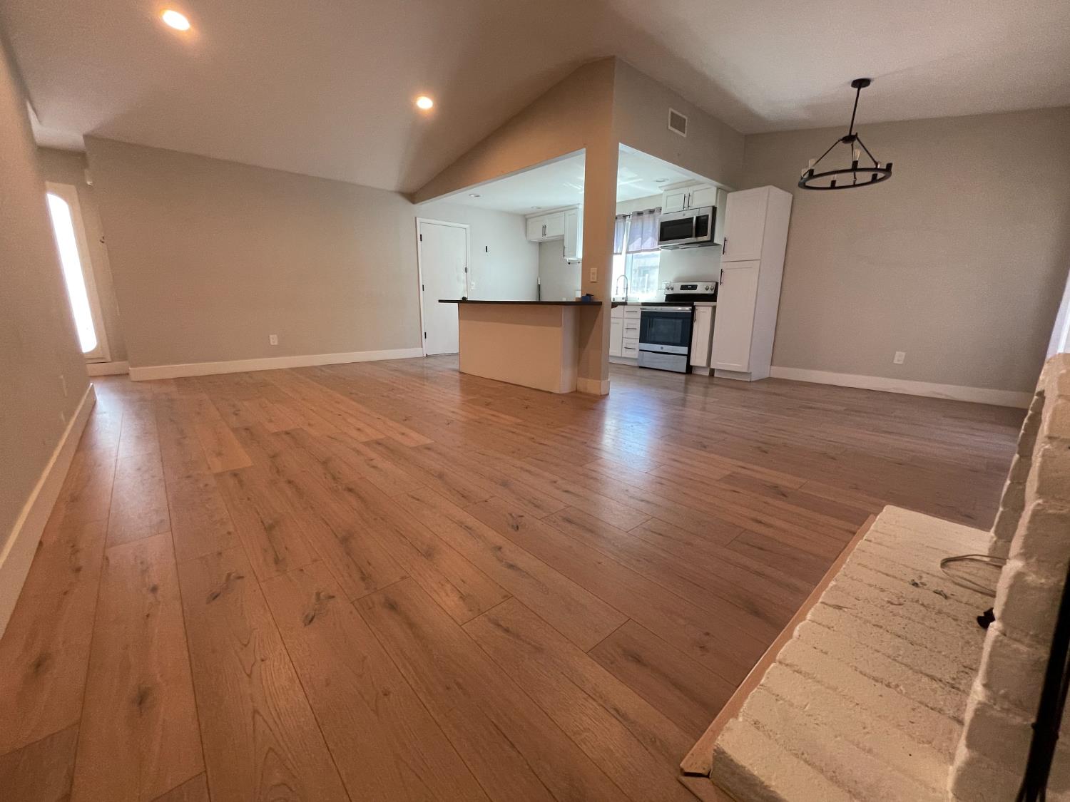 Detail Gallery Image 29 of 32 For 9185 Clendenen Way, Sacramento,  CA 95826 - 3 Beds | 2 Baths