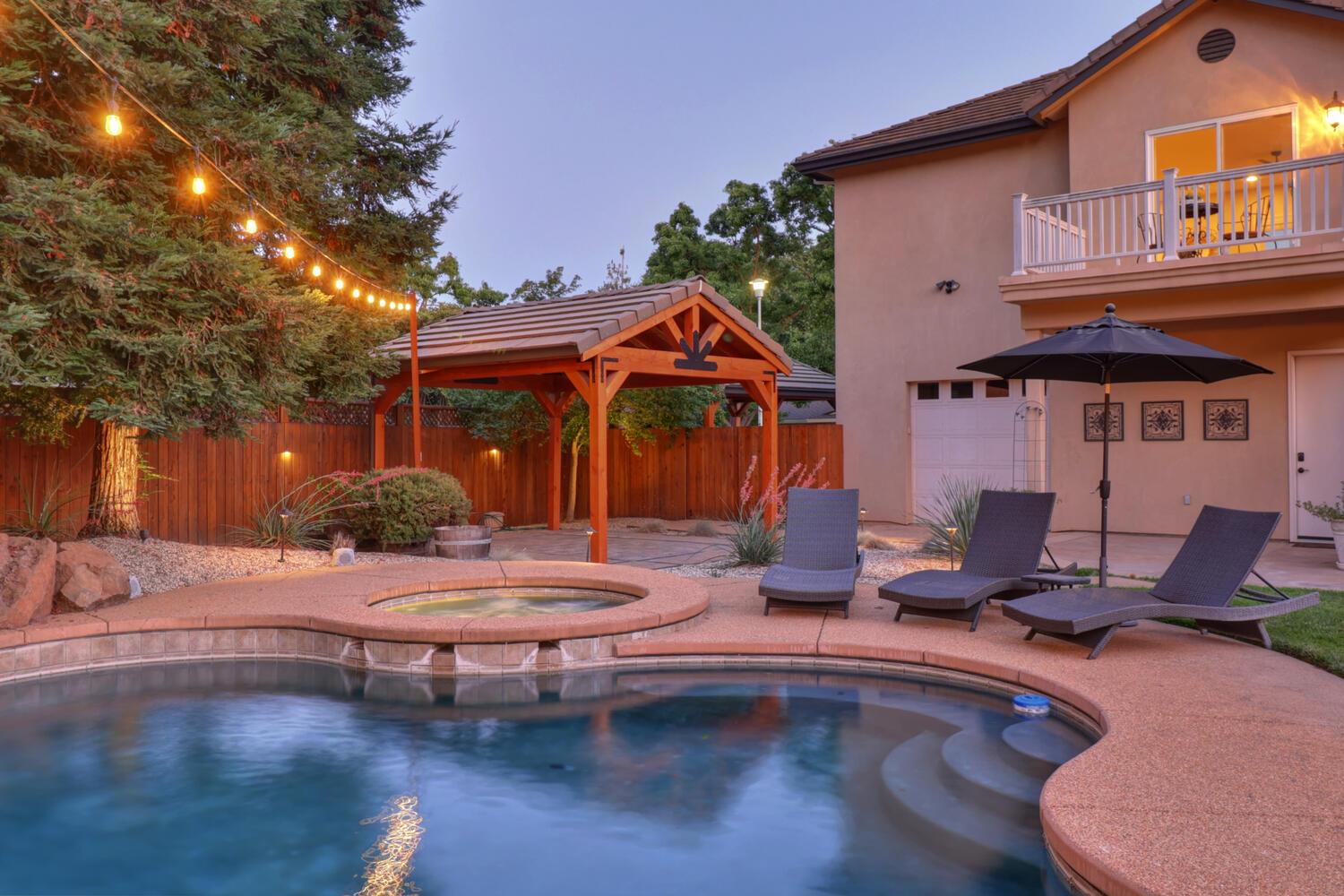 Detail Gallery Image 64 of 72 For 4900 Saint Augustine Dr, Elk Grove,  CA 95758 - 4 Beds | 4 Baths