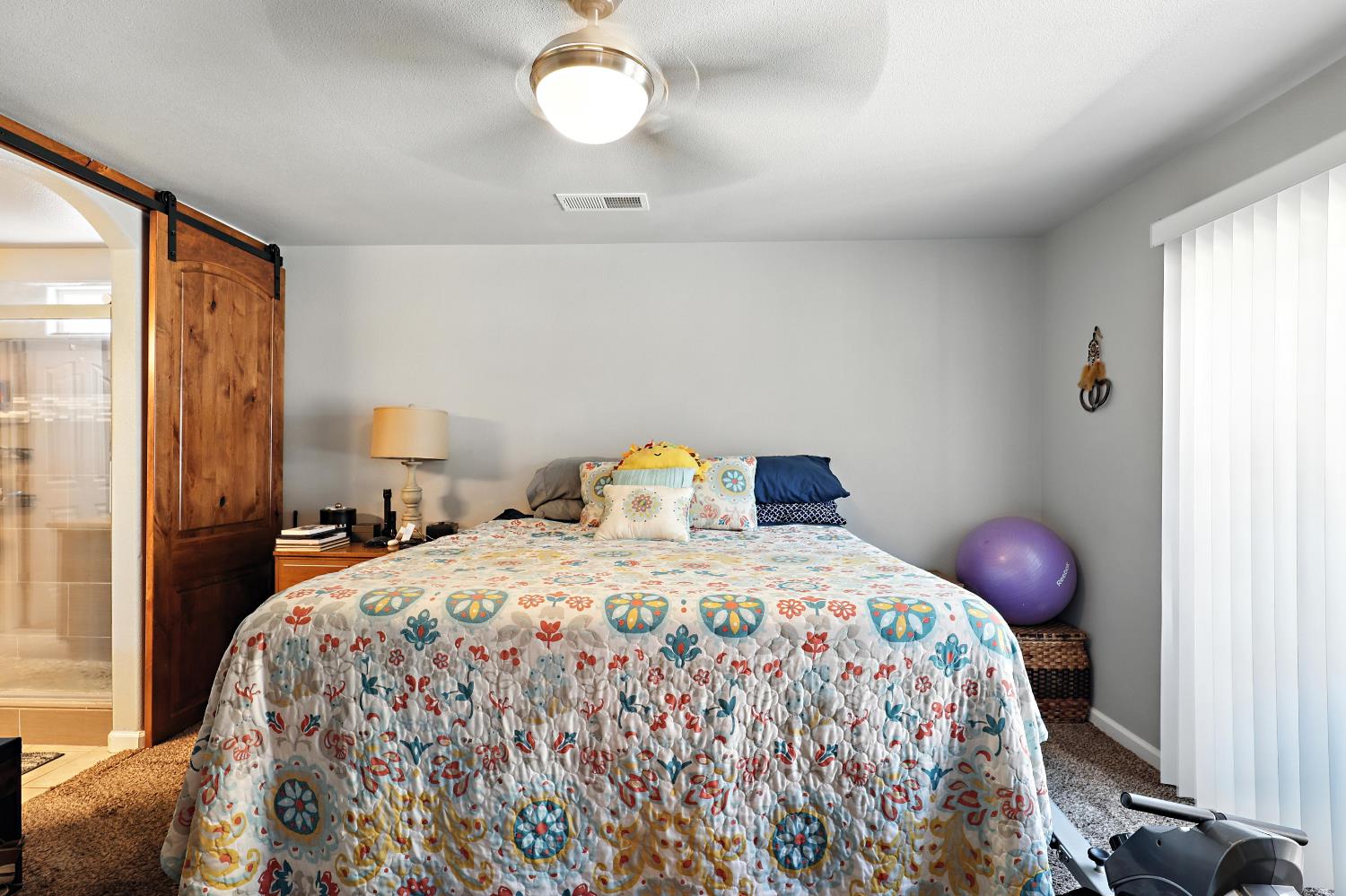 Detail Gallery Image 9 of 34 For 6045 Lea Ct, Winton,  CA 95388 - 4 Beds | 2 Baths