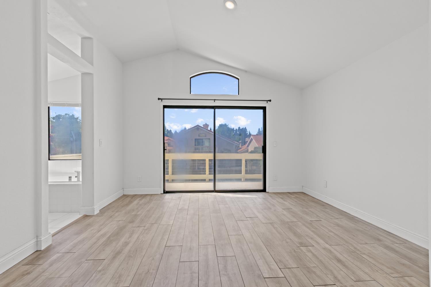 Detail Gallery Image 17 of 44 For 5038 Felicia Way, Elk Grove,  CA 95758 - 3 Beds | 2/1 Baths