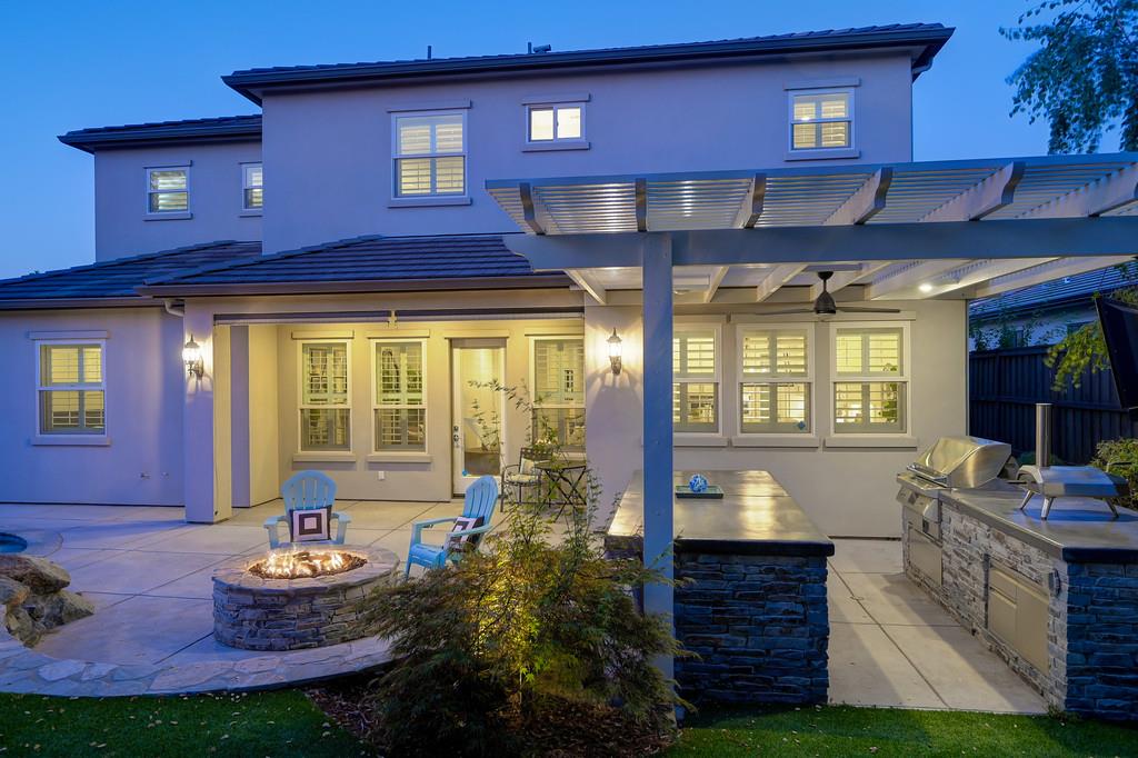 Detail Gallery Image 83 of 94 For 689 Oreno Cir, Folsom,  CA 95630 - 5 Beds | 4/1 Baths
