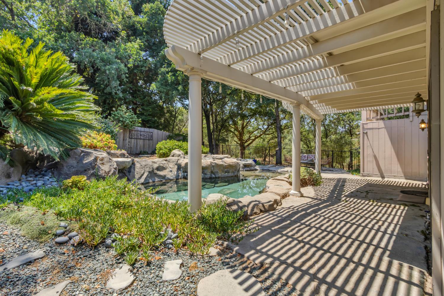 Detail Gallery Image 52 of 73 For 5361 Long Canyon Dr, Fair Oaks,  CA 95628 - 3 Beds | 2 Baths
