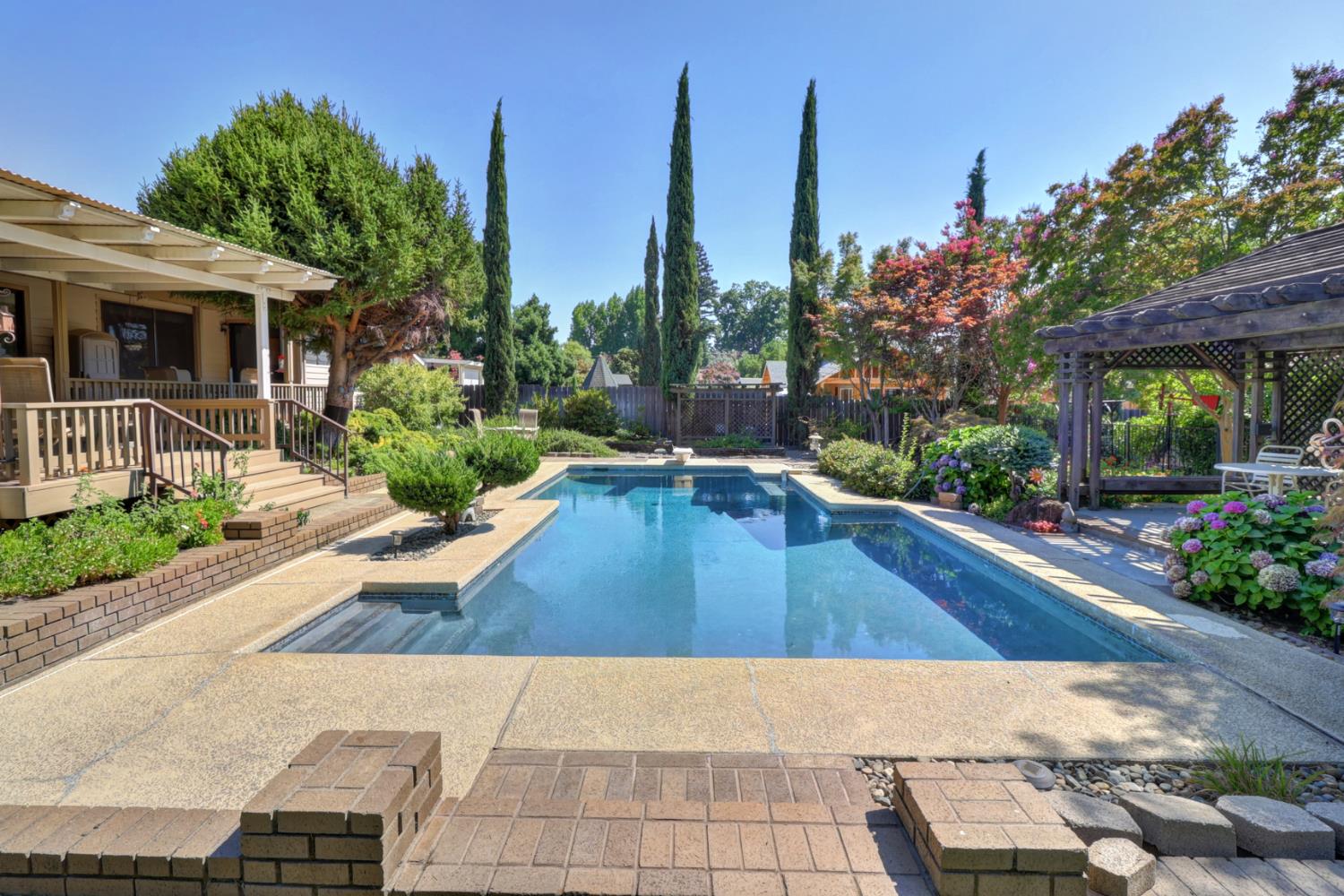 Detail Gallery Image 53 of 95 For 7919 Wonder St, Citrus Heights,  CA 95610 - 4 Beds | 2/1 Baths