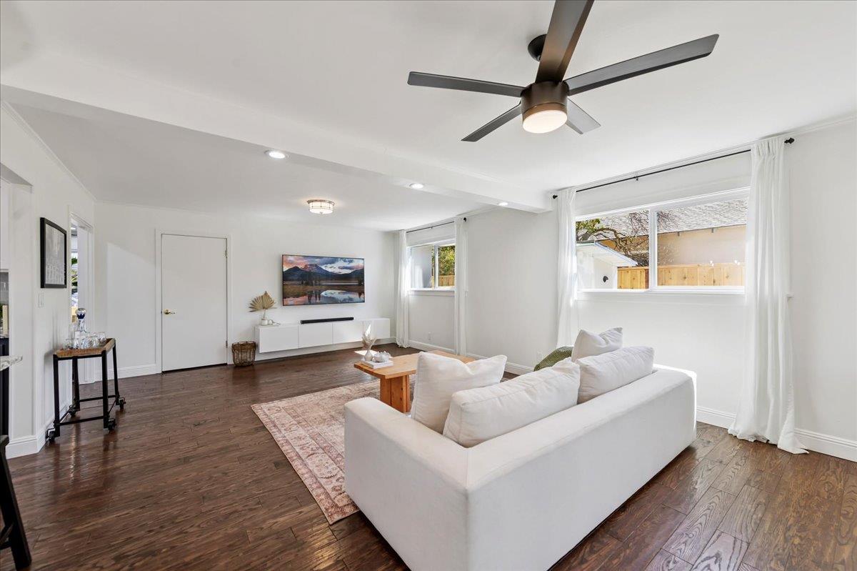 Detail Gallery Image 7 of 32 For 3891 Mills Way, Livermore,  CA 94550 - 3 Beds | 1 Baths
