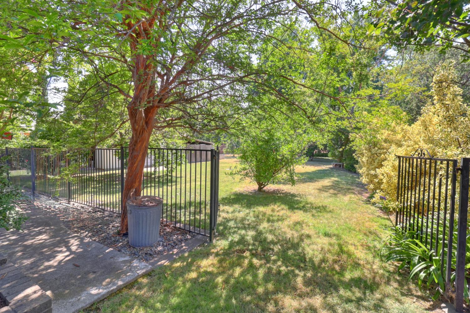 Detail Gallery Image 55 of 95 For 7919 Wonder St, Citrus Heights,  CA 95610 - 4 Beds | 2/1 Baths