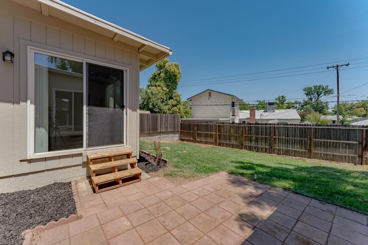 Detail Gallery Image 30 of 33 For 6036 Ellerslee Dr, Carmichael,  CA 95608 - 3 Beds | 2 Baths