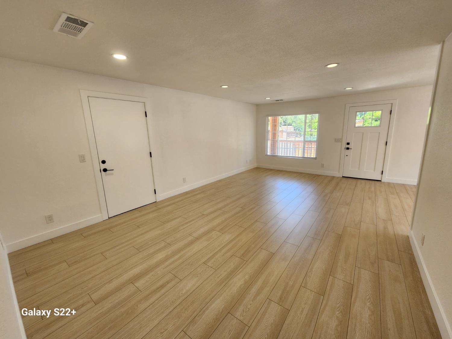Detail Gallery Image 6 of 8 For 641 Andrew St, West Sacramento,  CA 95605 - 3 Beds | 1 Baths