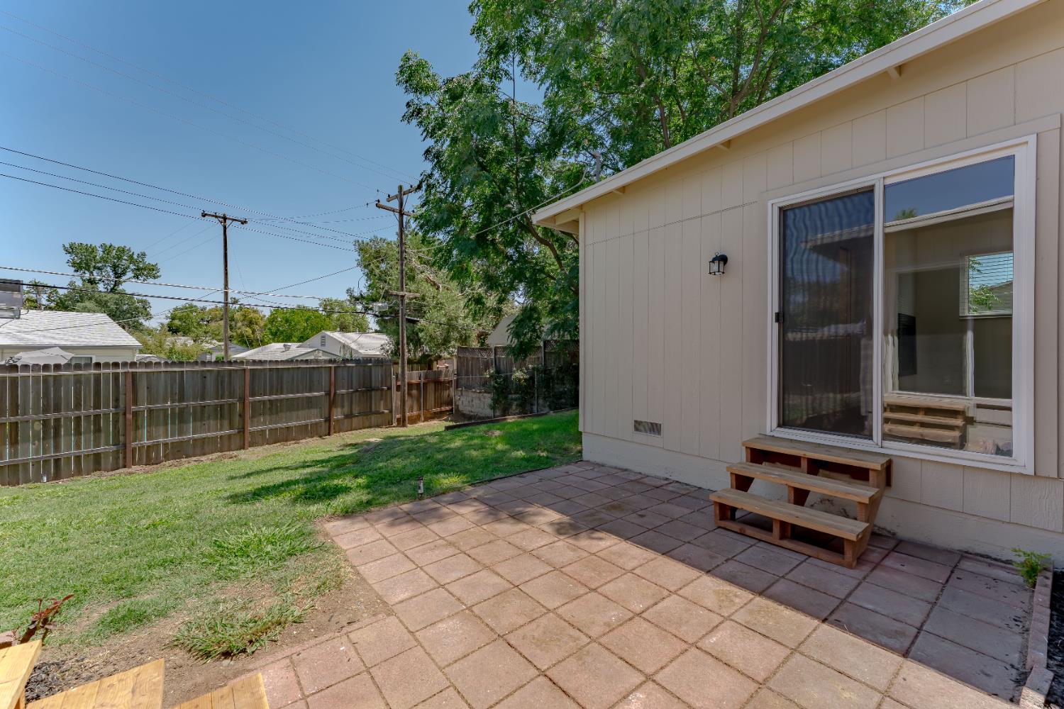 Detail Gallery Image 31 of 33 For 6036 Ellerslee Dr, Carmichael,  CA 95608 - 3 Beds | 2 Baths