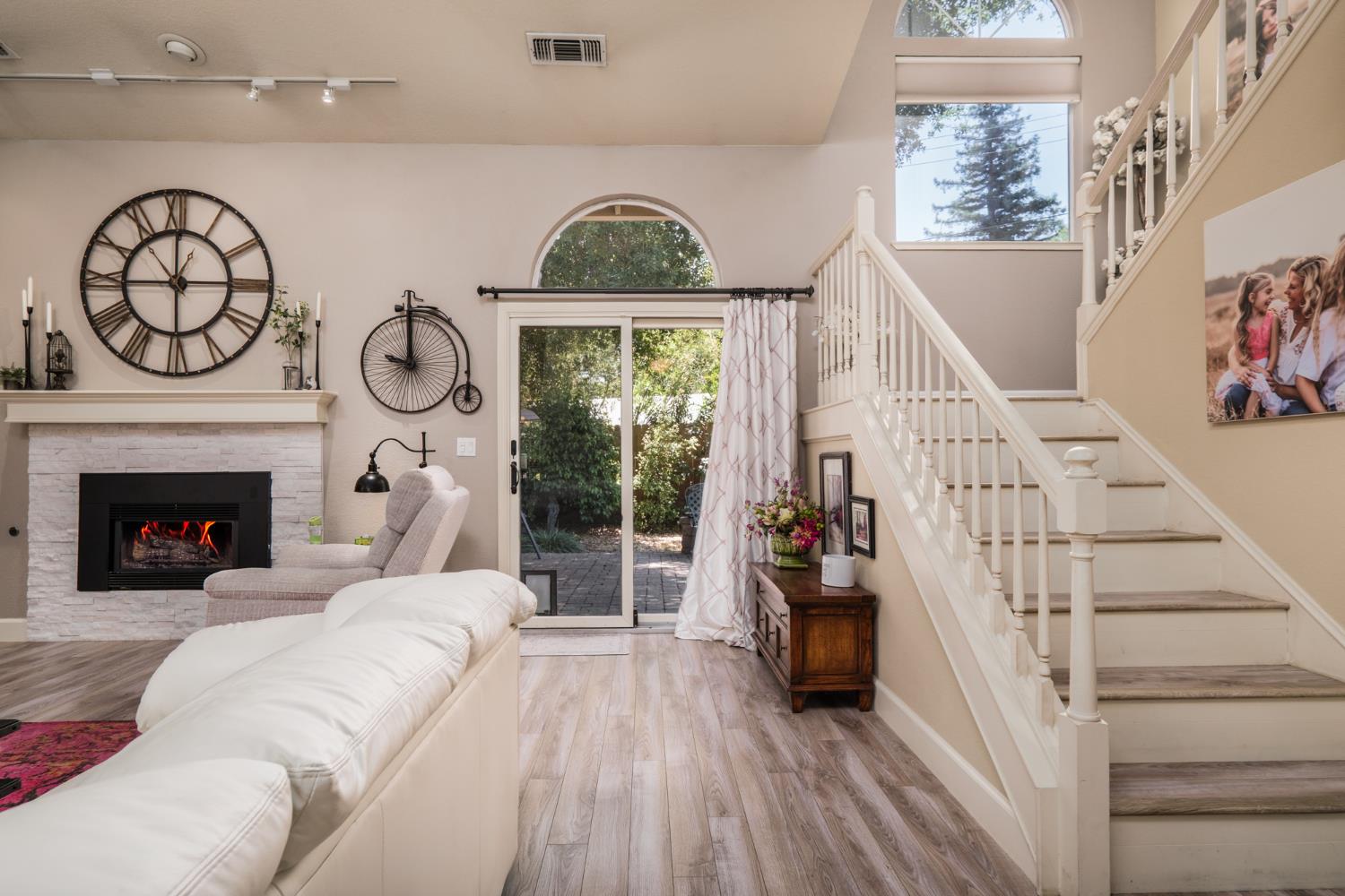Detail Gallery Image 22 of 63 For 5148 Walnut Place Ln, Carmichael,  CA 95608 - 3 Beds | 2 Baths