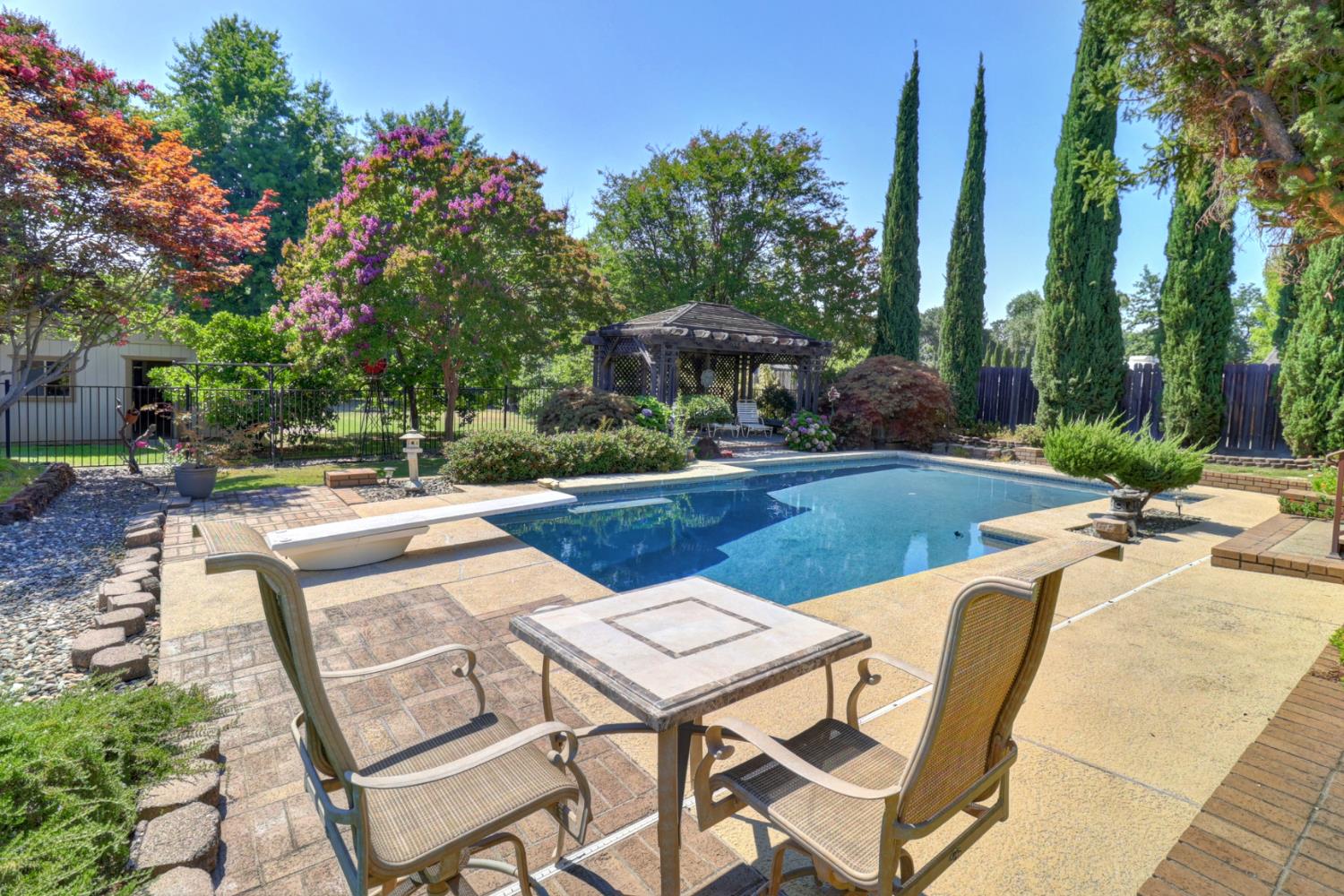 Detail Gallery Image 44 of 95 For 7919 Wonder St, Citrus Heights,  CA 95610 - 4 Beds | 2/1 Baths