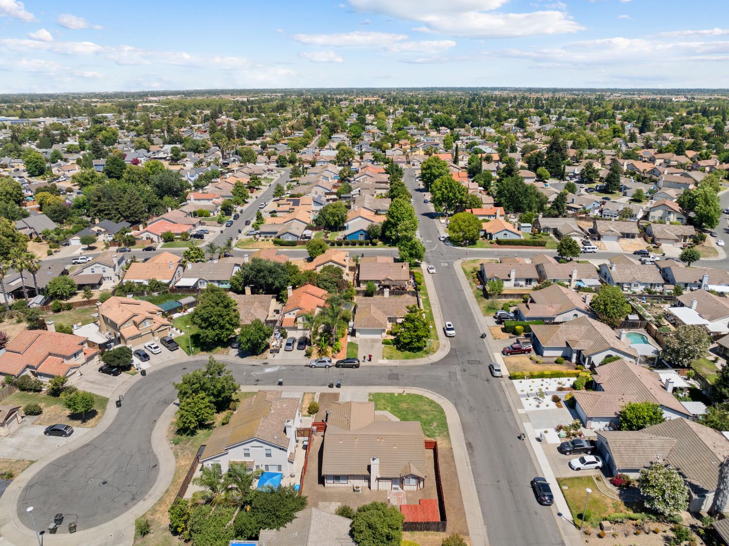 Detail Gallery Image 32 of 33 For 1 Afton Ct, Sacramento,  CA 95823 - 3 Beds | 2 Baths