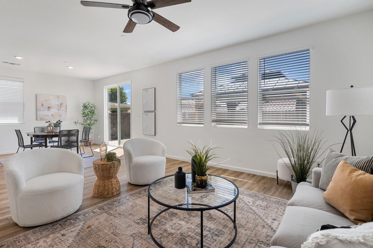 Detail Gallery Image 16 of 50 For 9526 Cadmium Ct, Sacramento,  CA 95829 - 4 Beds | 2 Baths