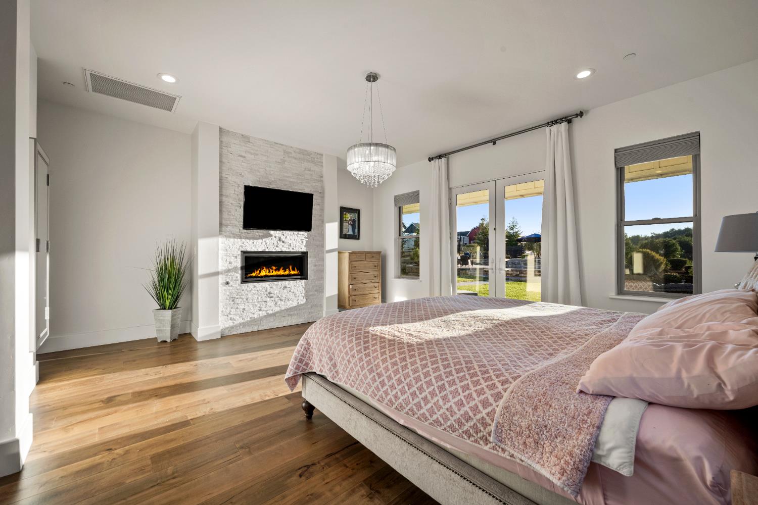 Detail Gallery Image 37 of 80 For 3050 Rattlesnake Rd, Newcastle,  CA 95658 - 5 Beds | 3/1 Baths