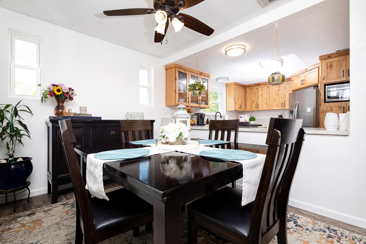 Detail Gallery Image 12 of 24 For 4013 Quarry Ct, Loomis,  CA 95650 - 3 Beds | 2/1 Baths