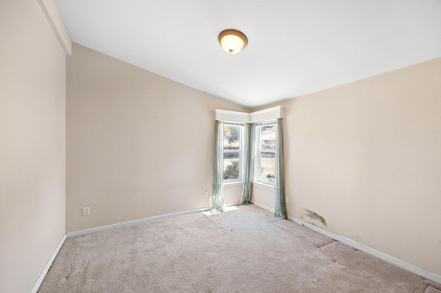Detail Gallery Image 38 of 58 For 2970 Texas Hill Rd, Placerville,  CA 95667 - 2 Beds | 2 Baths