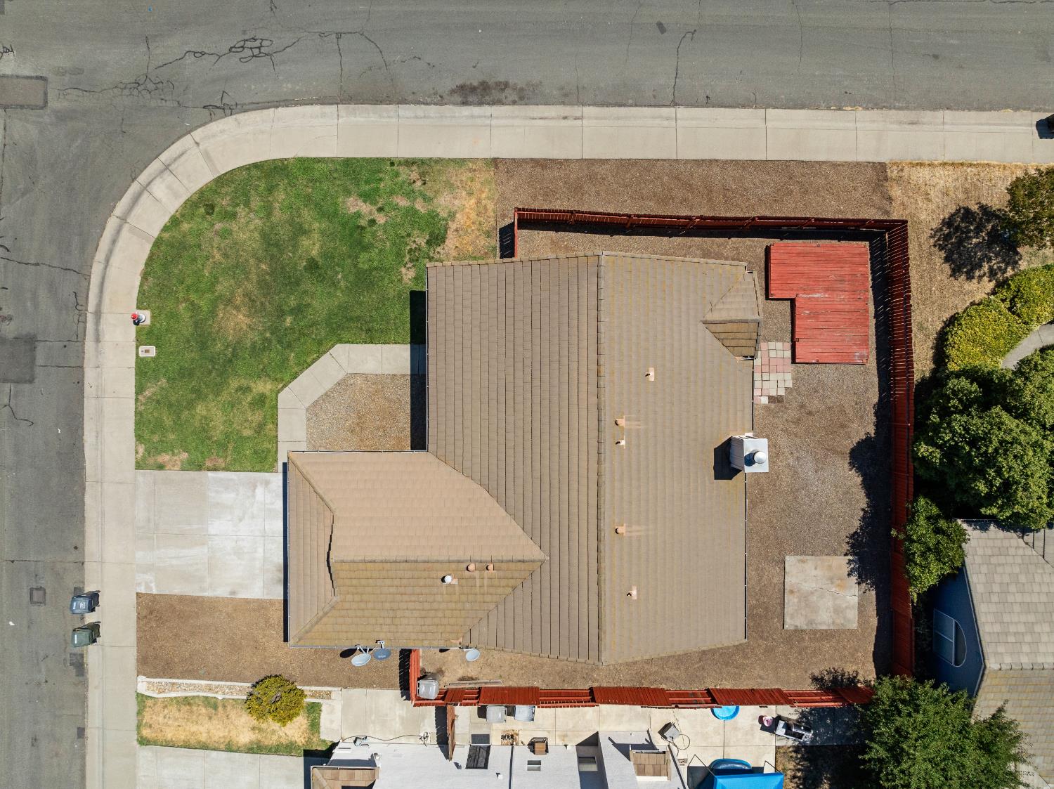 Detail Gallery Image 30 of 33 For 1 Afton Ct, Sacramento,  CA 95823 - 3 Beds | 2 Baths