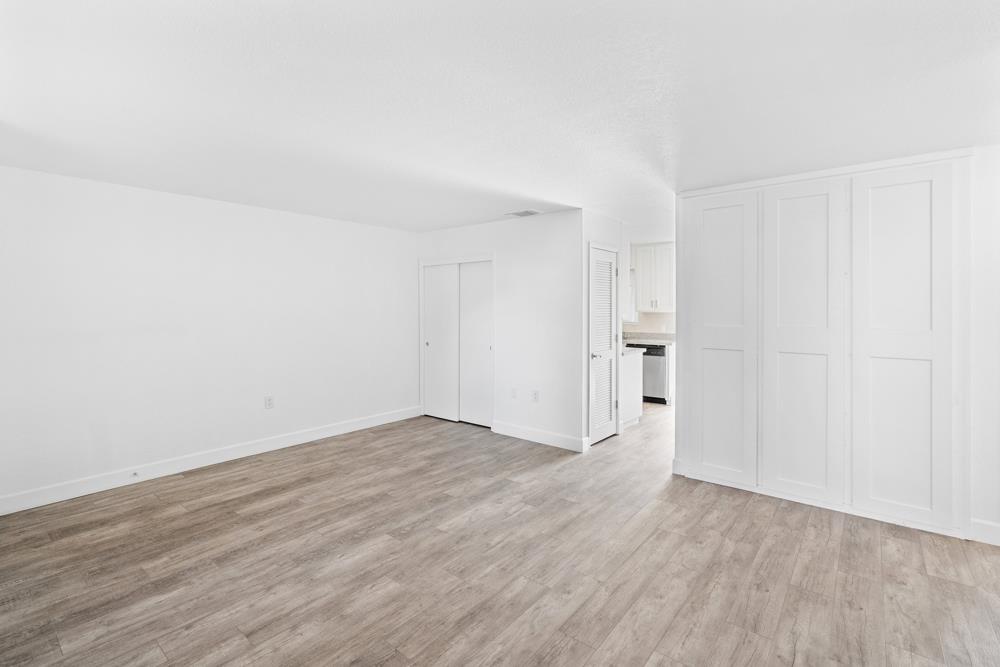 Detail Gallery Image 7 of 28 For 9101 Newhall Dr #63,  Sacramento,  CA 95826 - 2 Beds | 1 Baths
