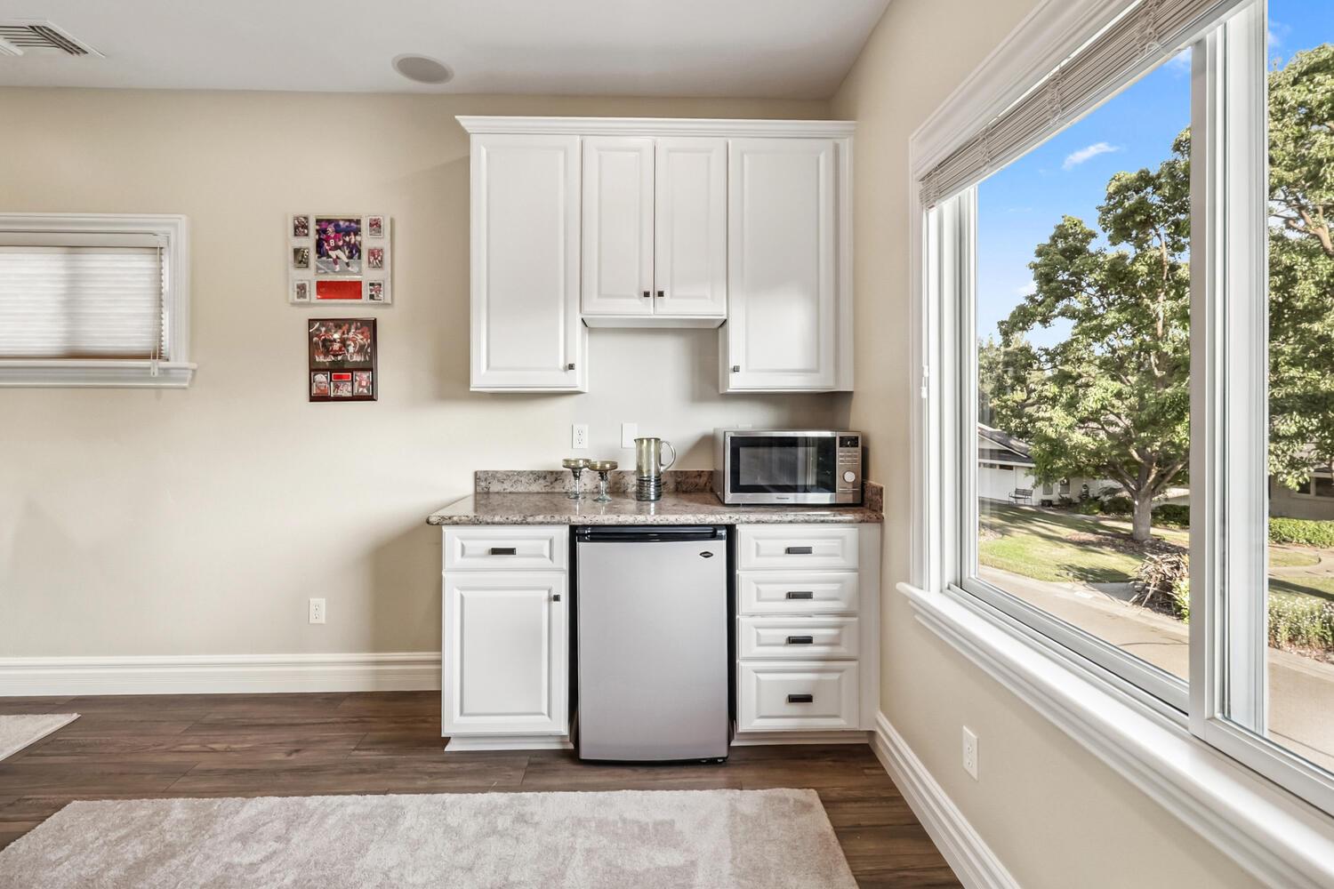 Detail Gallery Image 44 of 72 For 4900 Saint Augustine Dr, Elk Grove,  CA 95758 - 4 Beds | 4 Baths
