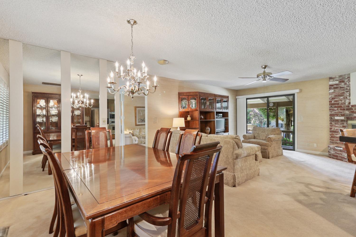 Detail Gallery Image 24 of 95 For 7919 Wonder St, Citrus Heights,  CA 95610 - 4 Beds | 2/1 Baths