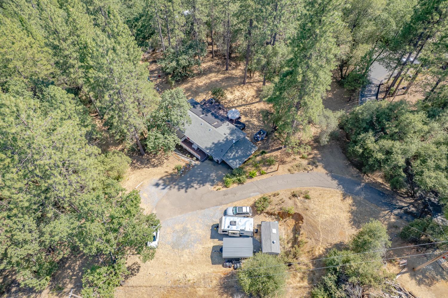 Detail Gallery Image 57 of 68 For 3980 Donner Trl, Placerville,  CA 95667 - 3 Beds | 2 Baths