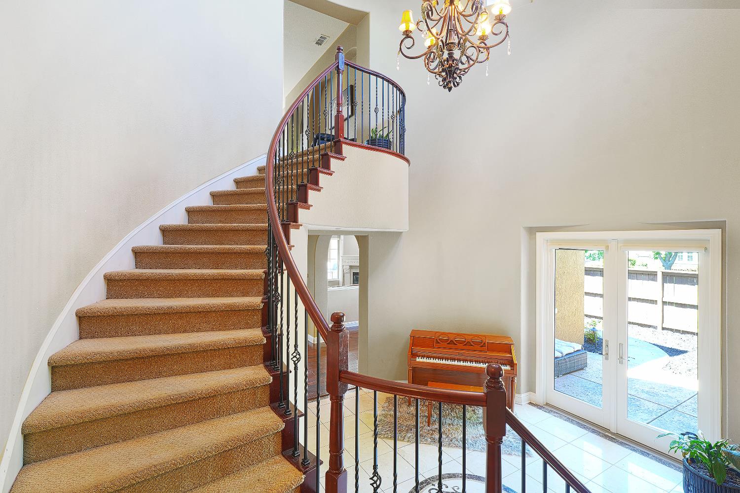 Detail Gallery Image 34 of 97 For 1340 Bella Cir, Lincoln,  CA 95648 - 7 Beds | 5 Baths