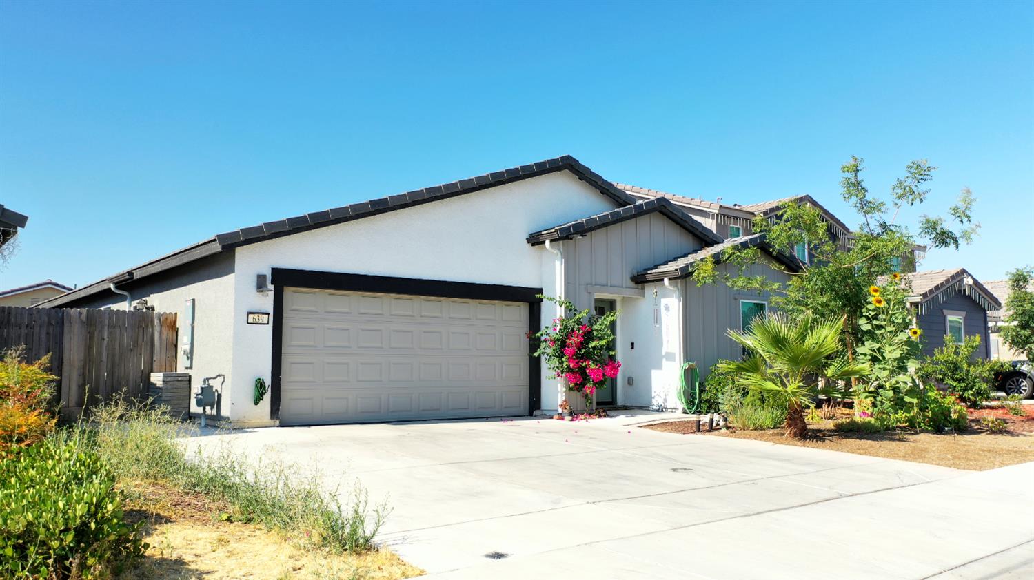 Detail Gallery Image 2 of 14 For 639 Sansoni Ct, Los Banos,  CA 93635 - 4 Beds | 3 Baths