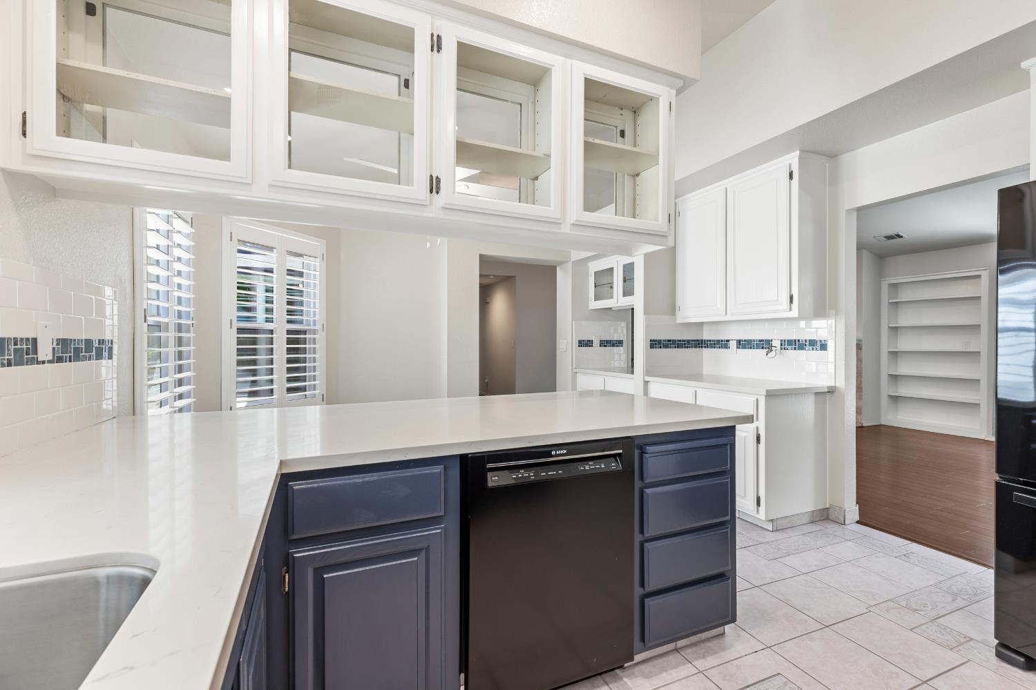 Detail Gallery Image 14 of 41 For 1173 Copper Verde Ln, Modesto,  CA 95355 - 3 Beds | 2 Baths