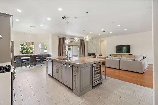 Detail Gallery Image 24 of 78 For 3710 Esperanza Dr, Sacramento,  CA 95864 - 4 Beds | 3/1 Baths