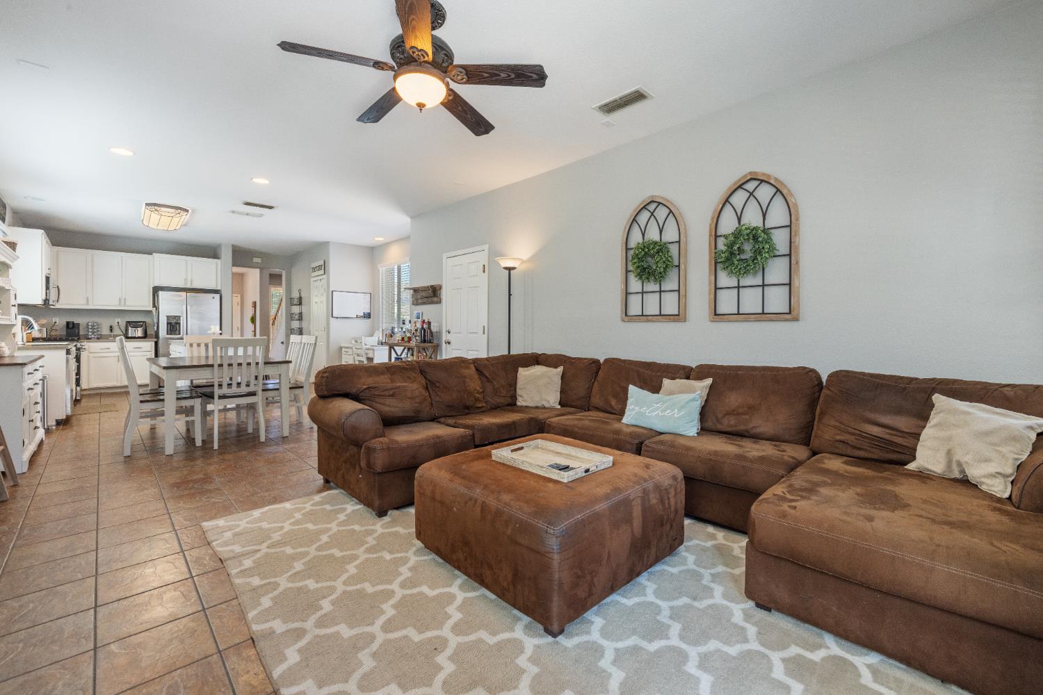 Detail Gallery Image 35 of 62 For 5422 Antique Rose Way, Riverbank,  CA 95367 - 3 Beds | 2/1 Baths