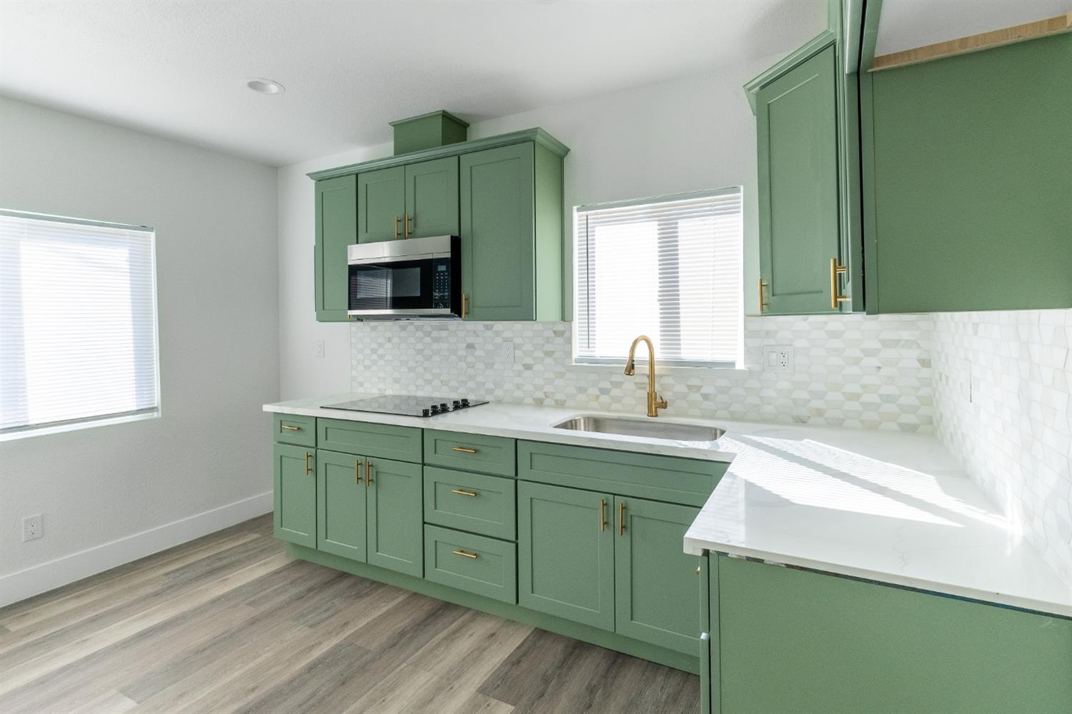 Detail Gallery Image 19 of 29 For 1017 Kings Avenue, Chowchilla,  CA 93610 - 3 Beds | 2 Baths