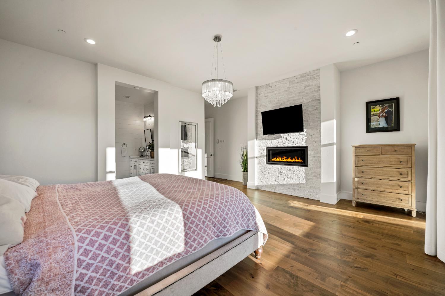 Detail Gallery Image 38 of 80 For 3050 Rattlesnake Rd, Newcastle,  CA 95658 - 5 Beds | 3/1 Baths