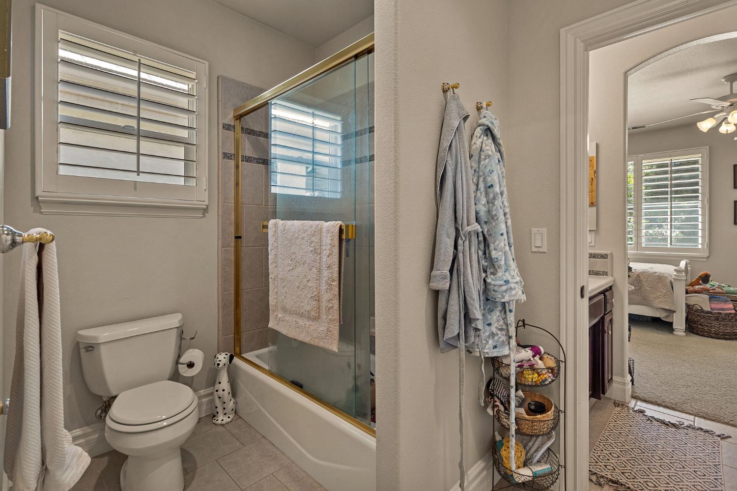 Detail Gallery Image 32 of 57 For 4325 Jacinthe Ct, Modesto,  CA 95356 - 4 Beds | 4/1 Baths