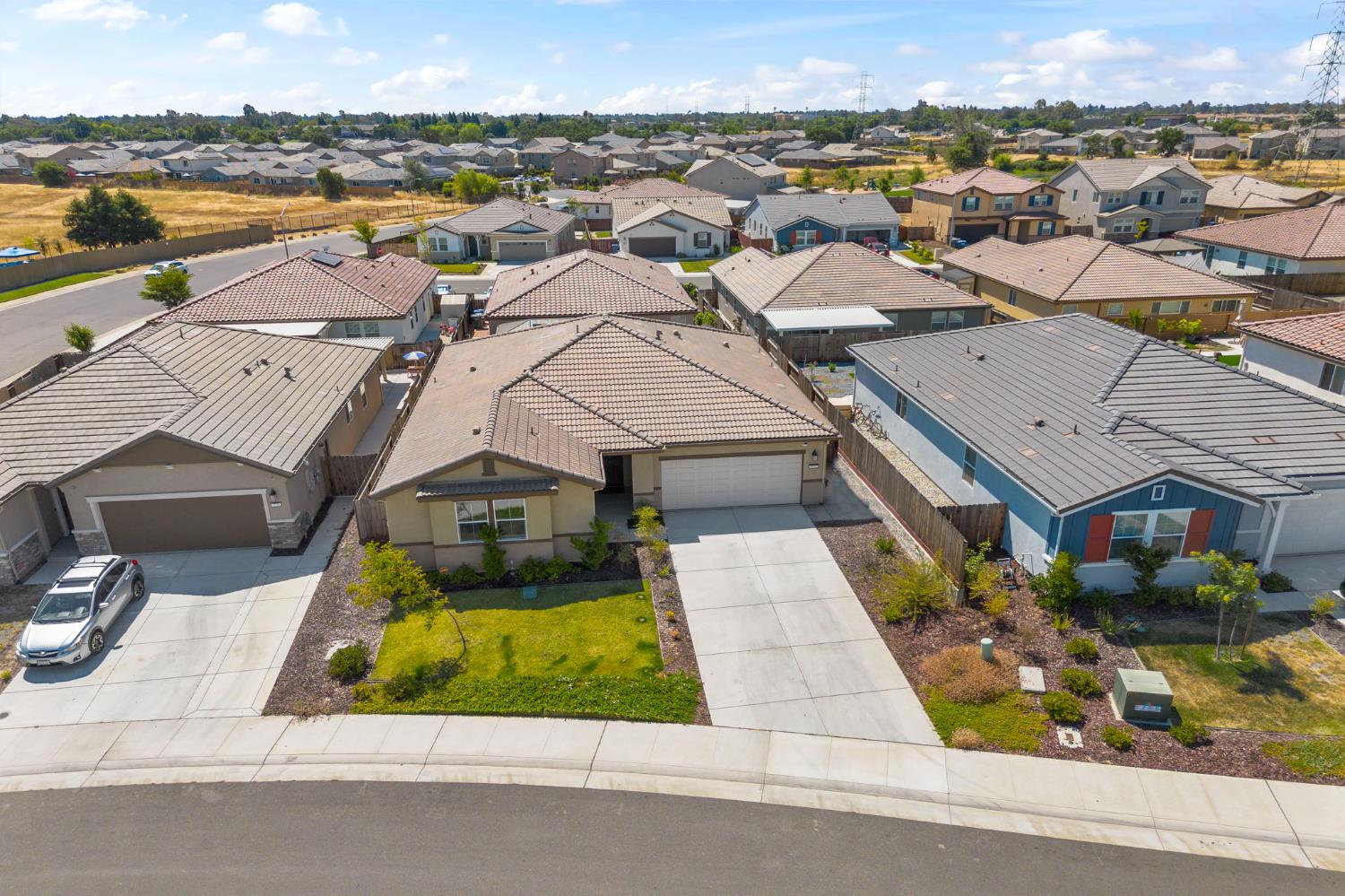 Detail Gallery Image 2 of 50 For 9526 Cadmium Ct, Sacramento,  CA 95829 - 4 Beds | 2 Baths