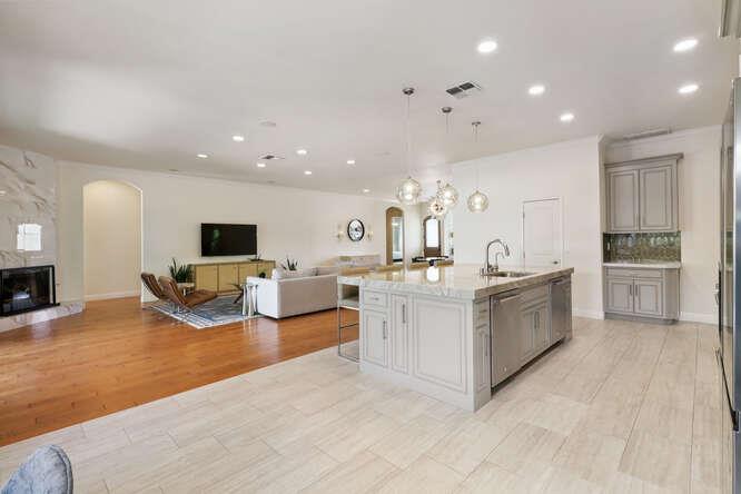 Detail Gallery Image 21 of 78 For 3710 Esperanza Dr, Sacramento,  CA 95864 - 4 Beds | 3/1 Baths