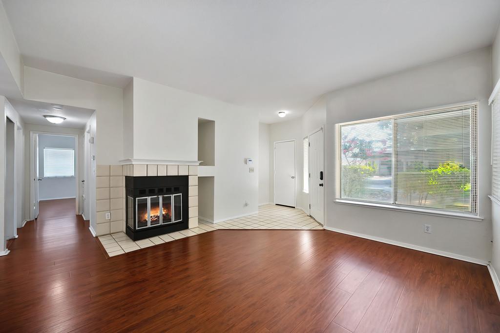 Detail Gallery Image 9 of 50 For 2561 Fulton Square Ln #59,  Sacramento,  CA 95821 - 2 Beds | 2 Baths