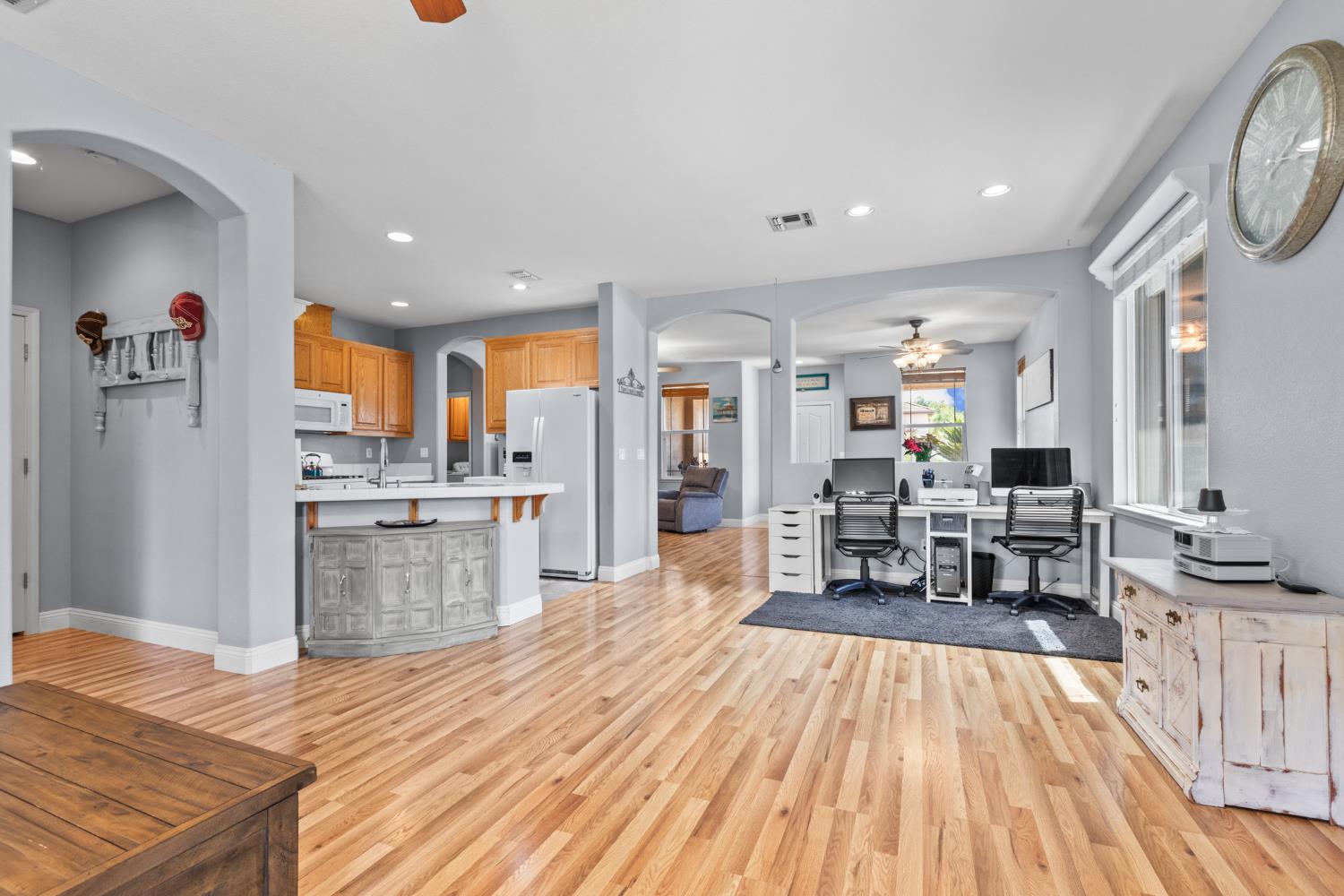 Detail Gallery Image 9 of 40 For 5307 Chatswood Way, Antelope,  CA 95843 - 3 Beds | 2 Baths