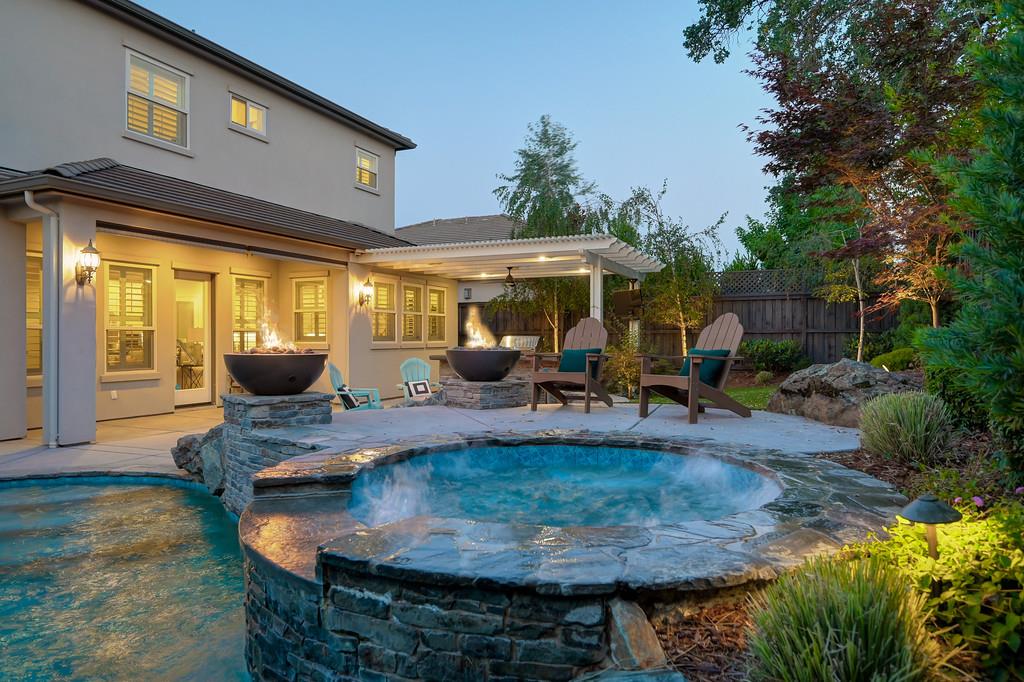 Detail Gallery Image 80 of 94 For 689 Oreno Cir, Folsom,  CA 95630 - 5 Beds | 4/1 Baths